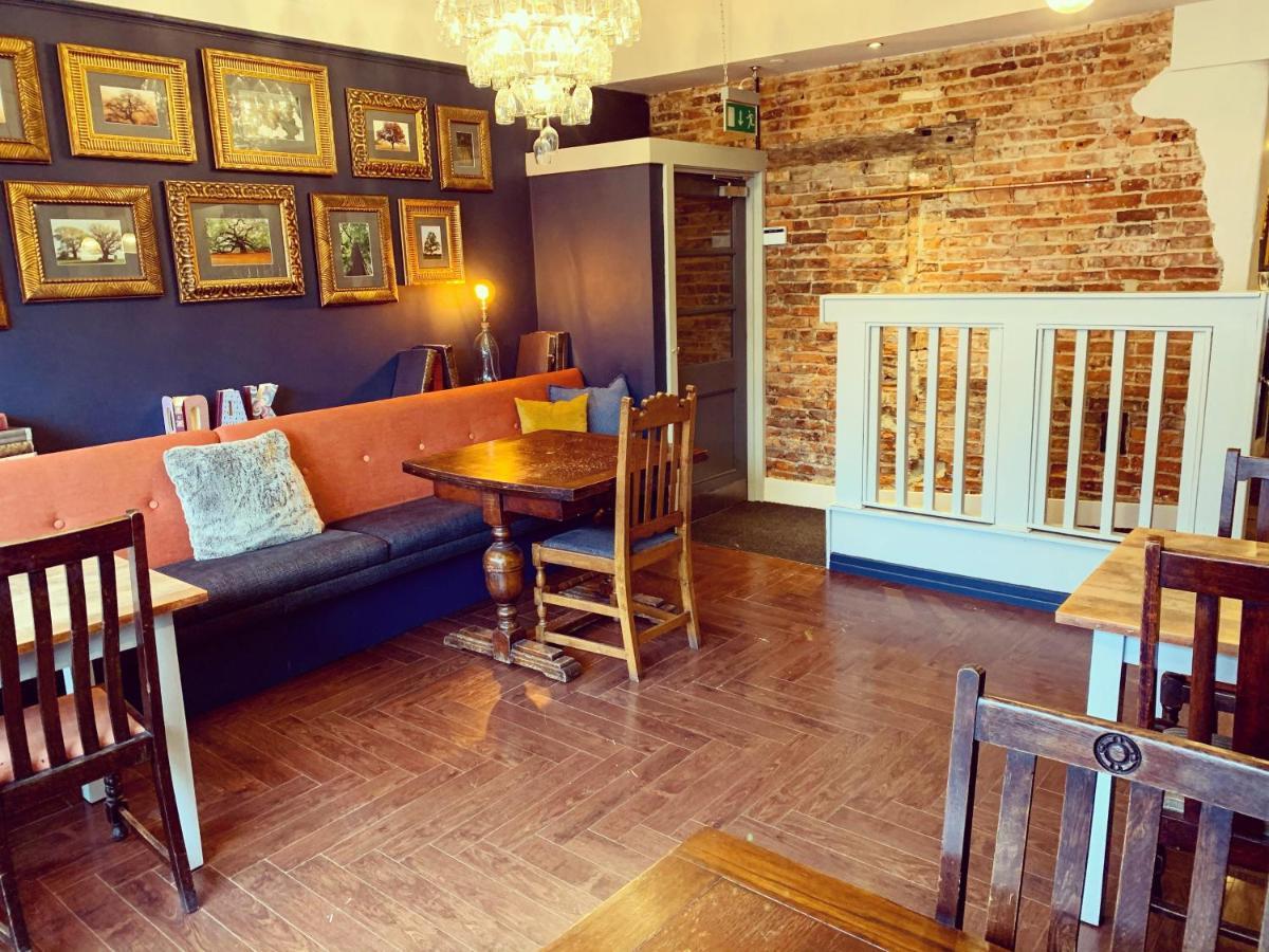 The Royal Oak Ripon Bed & Breakfast Exterior photo